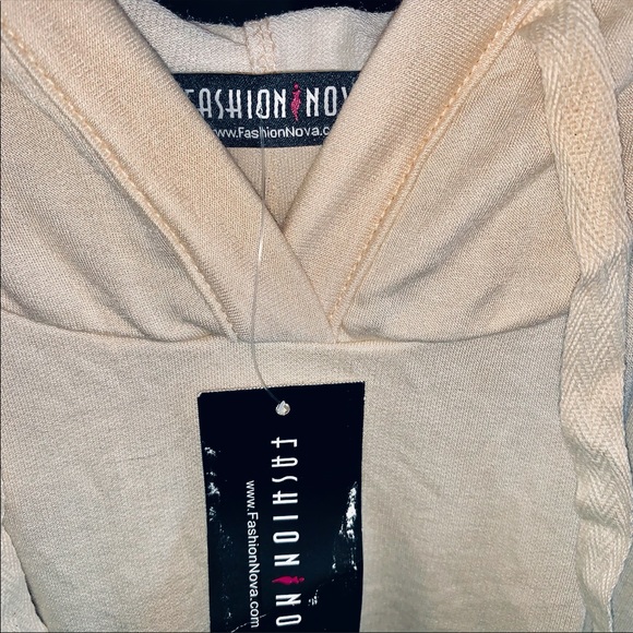 Plus Size Cold Shoulder Hooded Dress - Picture 8 of 8